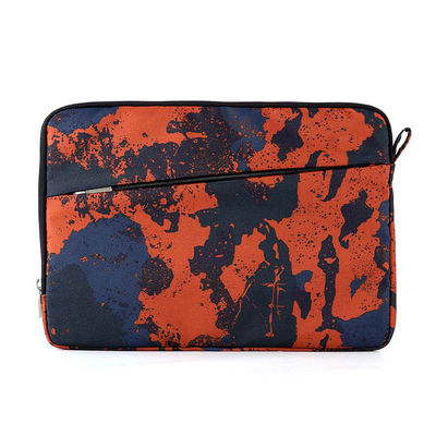 चिकना मैट फ़िनिश ईवा लैपटॉप स्लीव अनुकूलित 15.6 इंच तक के लैपटॉप के लिए उपयुक्त टिकाऊ सुरक्षात्मक केस व्यवसाय के लिए आदर्श